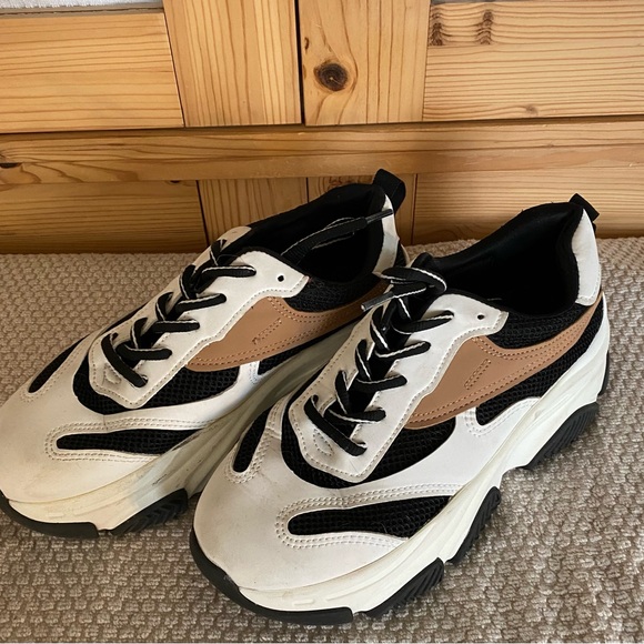 Torrid Women's Sneakers in White, Black, and Brown - Picture 2 of 7